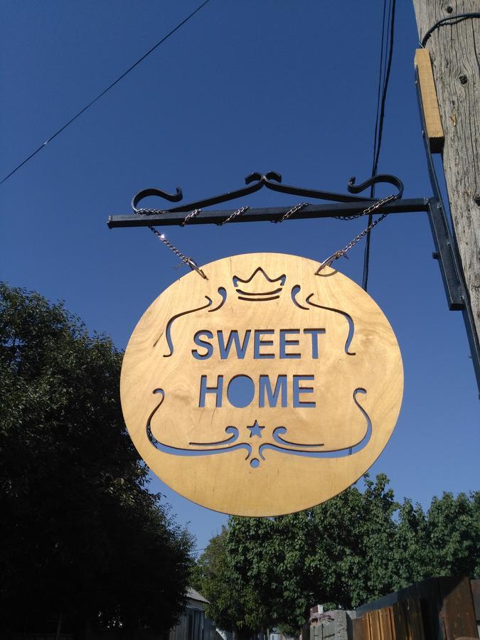 Art House Sweet Home Tsjimkent Eksteriør bilde